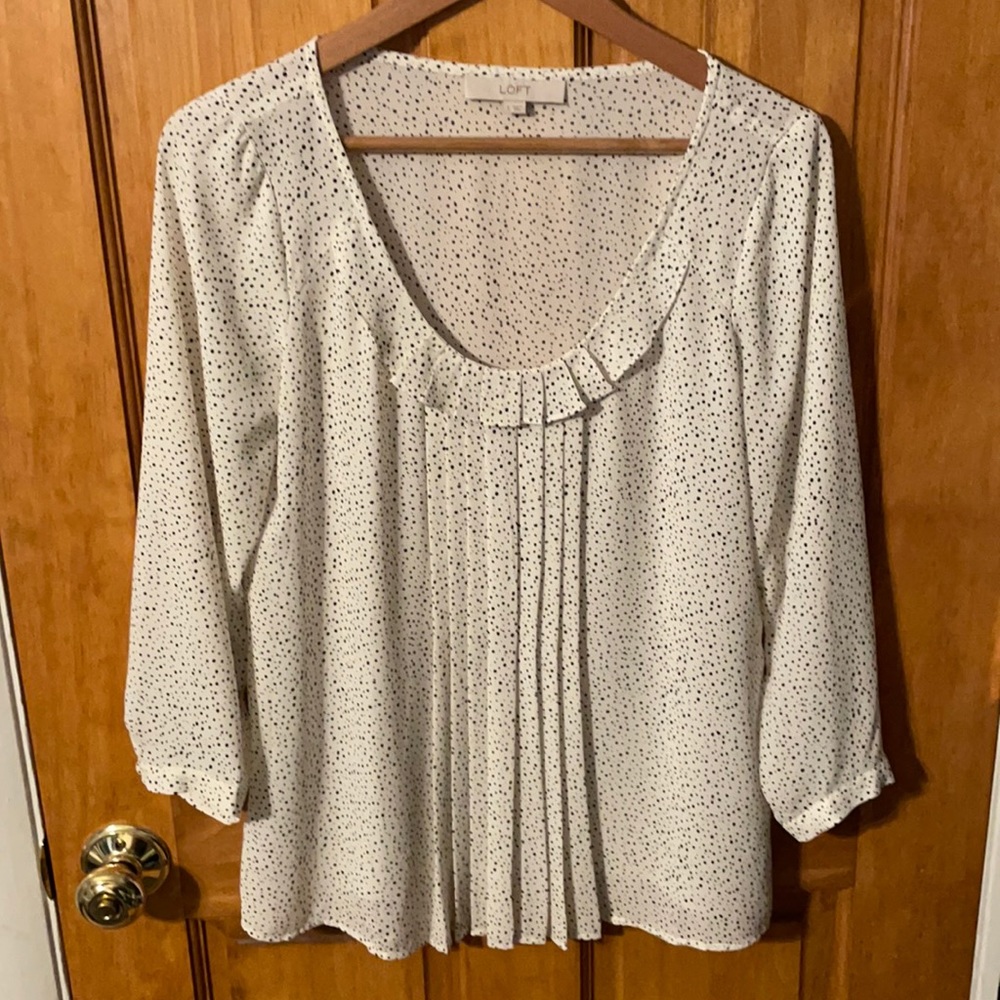 Ann Taylor Loft. Small cream and black blouse.